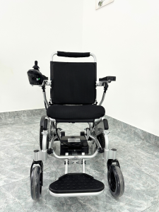 Xe lăn điện Jerry 6012A