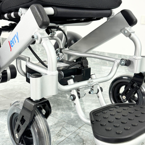 Xe lăn điện Jerry 6012A